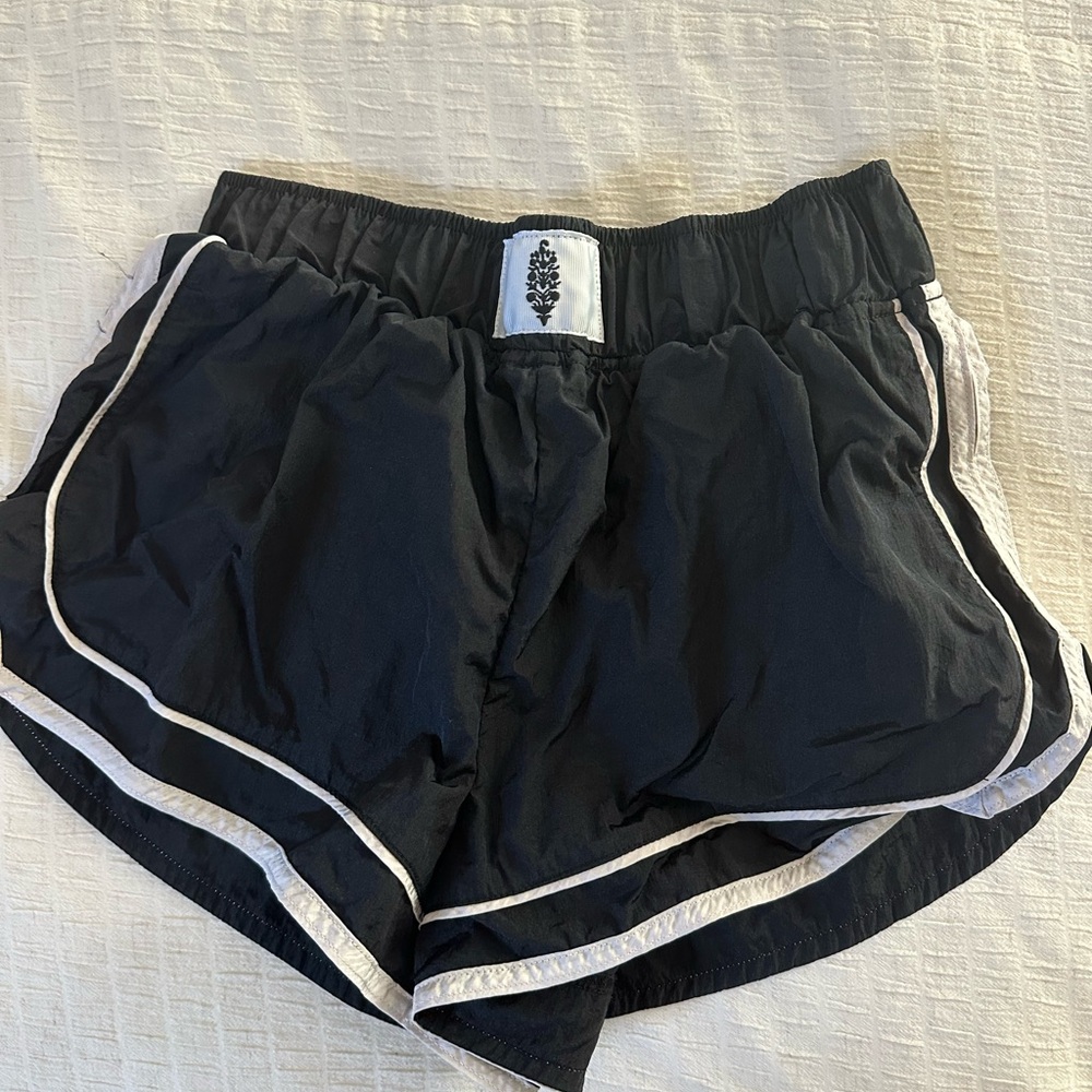 FP movement shorts, perfect condtion